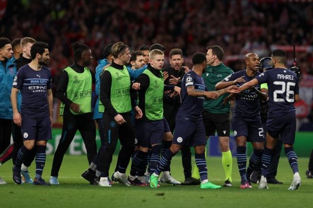 16岁103天，阿森纳小将萨蒙成为欧冠历史第6年轻参赛球员（年仅16岁103天，阿森纳新星萨蒙位列欧冠最年轻登场第6人）