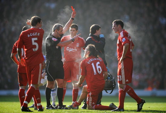 罗马诺：萨拉赫缺席欧冠为斯洛特和管理层共同决定（罗马诺：萨拉赫无缘欧冠，斯洛特与俱乐部高层共同拍板）