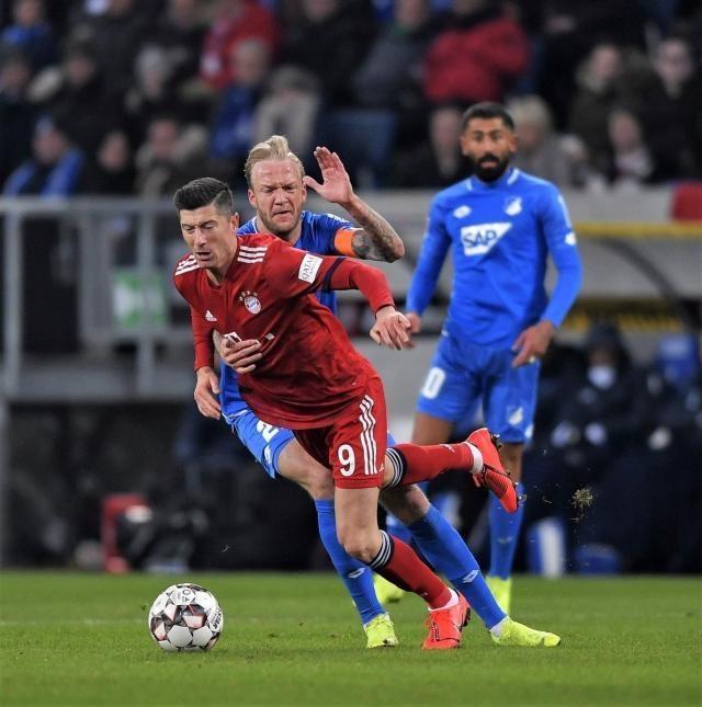 欧冠埃因霍温2-3马竞，阿尔瓦雷斯破门瑟洛特传射（欧冠：马竞3-2击败埃因霍温，阿尔瓦雷斯破门，瑟洛特传射）