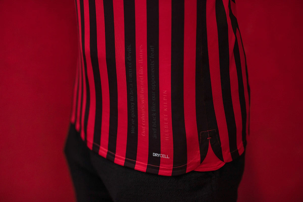 弗里克：球员回归会对我们有帮助，希望保持对塞尔塔的高水平（弗里克：伤员复出能提升球队，力争延续对塞尔塔的上佳表现）